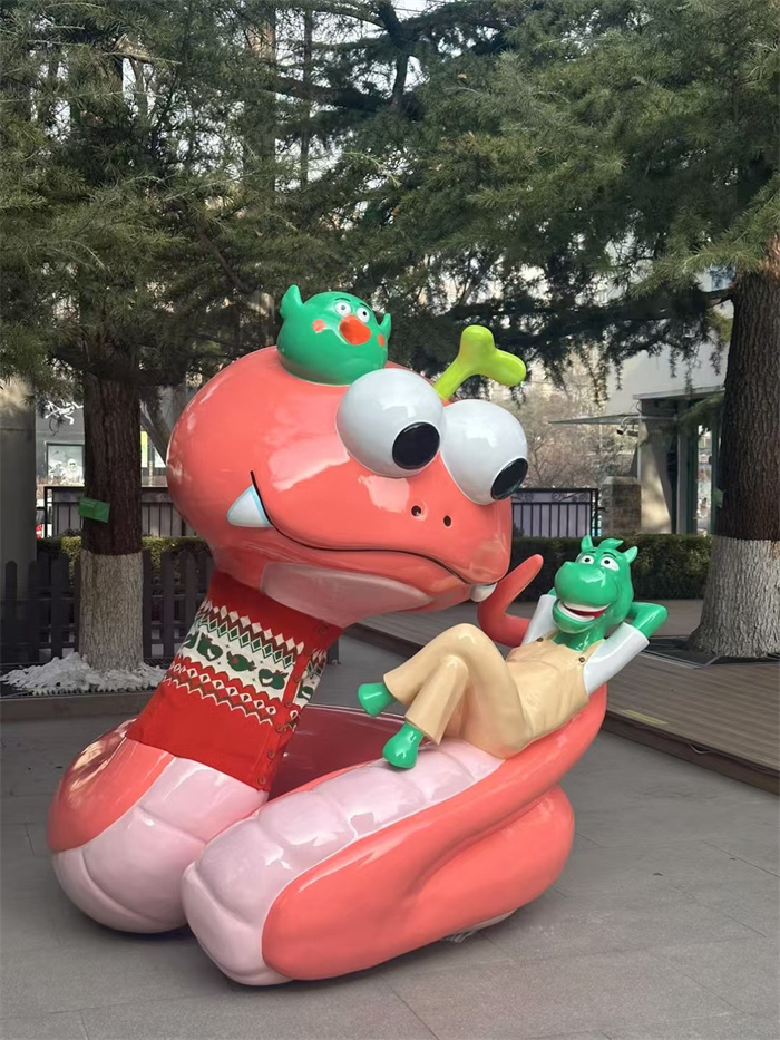 <b>甘博玻璃钢文创</b>